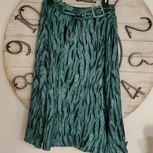 Belted animal print skirt 